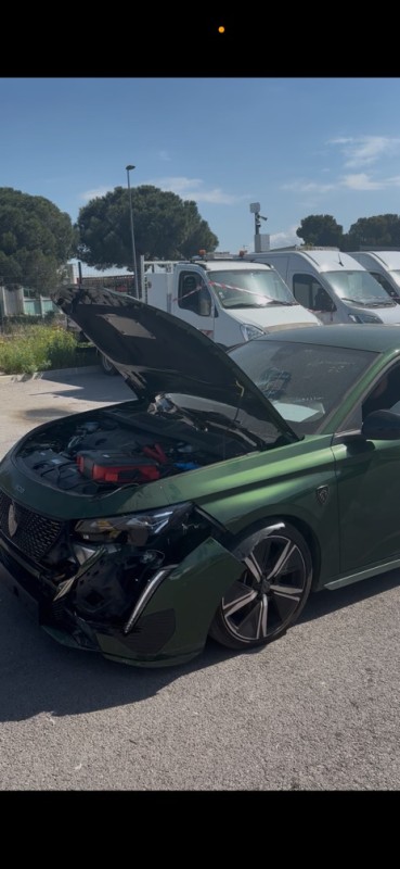 Peut-on choisir librement sa carrosserie après un accident à Vitrolles?