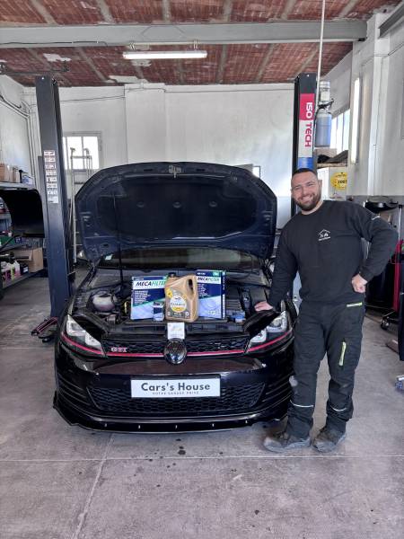 Diagnostic, entretien, réparation de votre véhicule, vente et pose de pneus aux Pennes Mirabeau près de Marseille